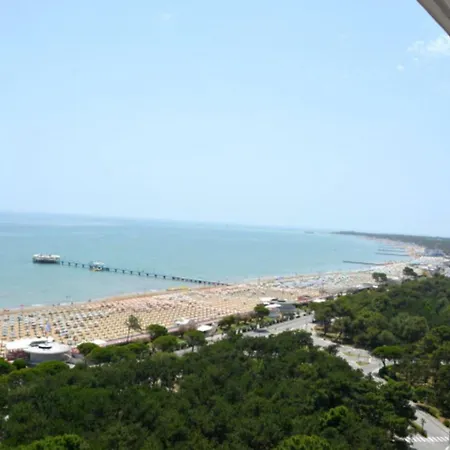 Seafront Flat With Amazing View In Lignano Apartment