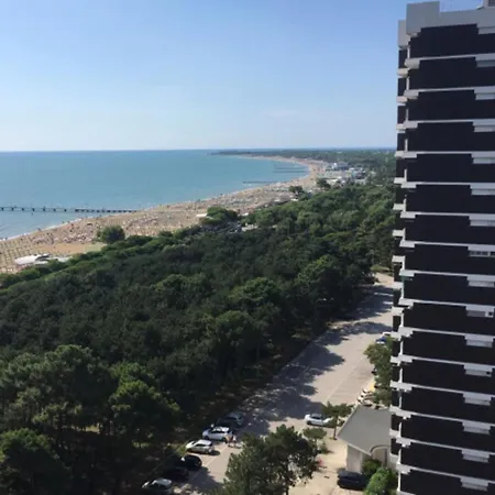 Apartment Seafront Flat With Amazing View In Lignano